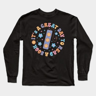 Retro bookworm: It's a great day to read a book Long Sleeve T-Shirt